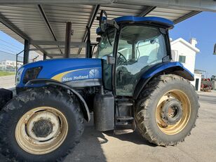 New Holland T6-155 tractor de ruedas