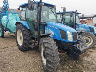 New Holland TL 100 tractor de ruedas